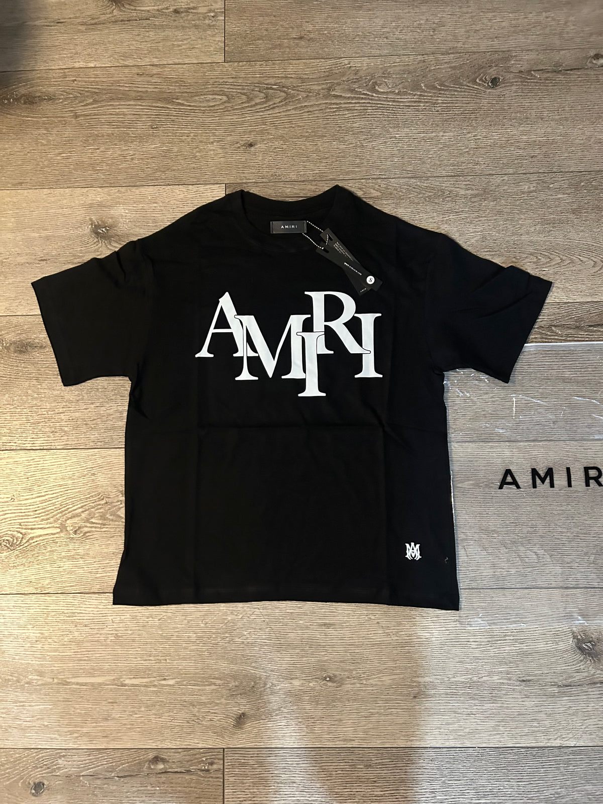 Short sleeve blackk shirt